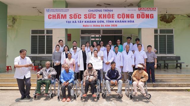 Trioderma chung tay cùng BV ĐH Y Dược TP.HCM vì sức khỏe cộng đồng- Ảnh 3.