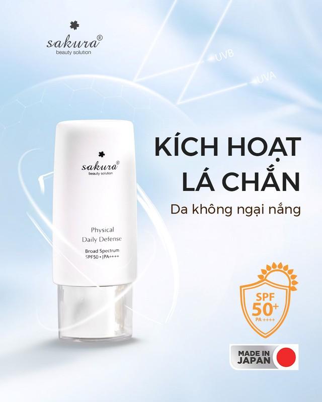 Nắng 40 độ đổ mồ hôi: 5 kem chống nắng không trôi, đi biển không cháy da- Ảnh 3.