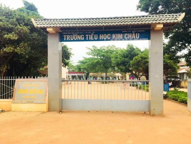 Cách chức nữ hiệu trưởng chỉ đạo giả mạo chữ ký để hợp thức hóa hồ sơ- Ảnh 1.
