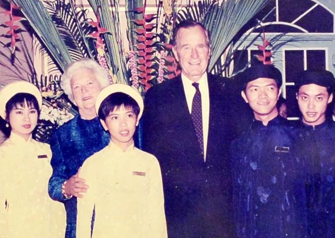 Quán phở ngay trung tâm TP.HCM được Tổng thống Mỹ Bill Clinton ghé ăn, giờ ra sao? - Ảnh 5.