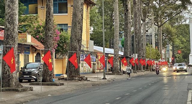 Lịch âm hôm nay: Ngày đầu nghỉ lễ 30.4, vì sao nhiều người cho là ngày đẹp? - Ảnh 2.