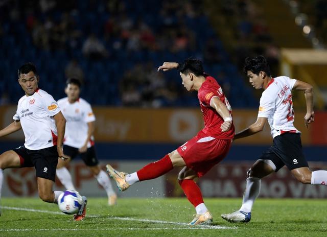 Đình Bắc chạy đà hoàn hảo cho kỳ AFF Cup đầu tiên cùng đội tuyển Việt Nam - Ảnh 3. Đình Bắc chạy đà hoàn hảo cho kỳ AFF Cup đầu tiên cùng đội tuyển Việt Nam - Ảnh 3.