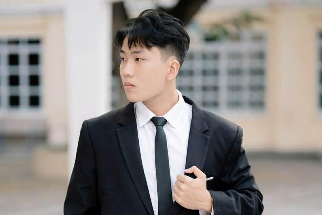 Thí sinh thi đánh giá năng lực đợt 2 đông kỷ lục, nên ôn luyện ra sao? - Ảnh 4.