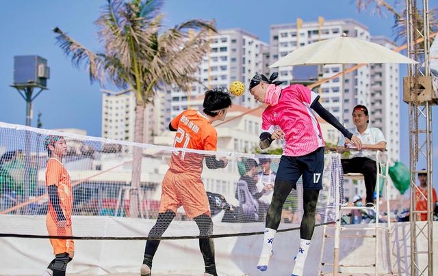 Hấp dẫn tranh tài môn cầu mây bãi biển Đại hội TDTT TP.HCM 2026- Ảnh 1.