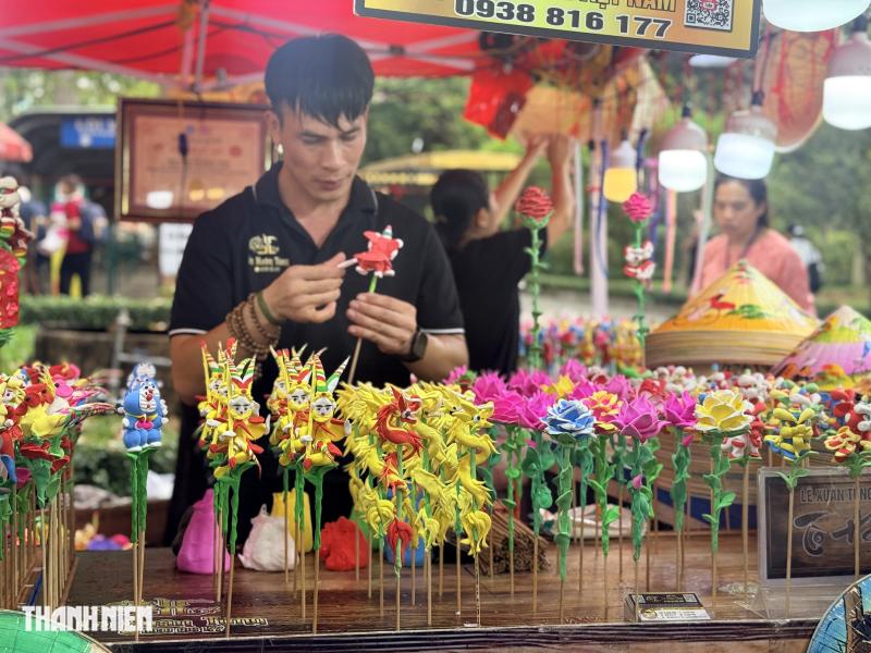 Lễ hội hơn 100 gian hàng ẩm thực giá từ 10.000 đồng ngay trung tâm TP.HCM - Ảnh 11.