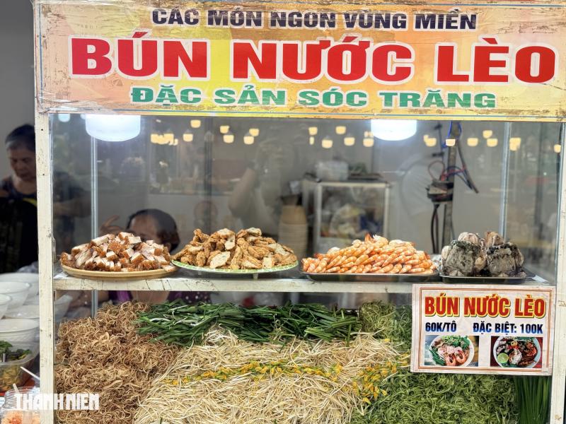 Lễ hội hơn 100 gian hàng ẩm thực giá từ 10.000 đồng ngay trung tâm TP.HCM - Ảnh 3.
