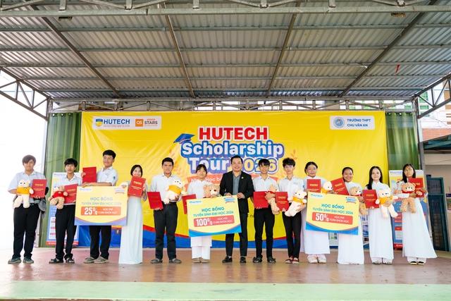 HUTECH nhận đăng ký xét tuyển học bạ từ 1.5- Ảnh 2.