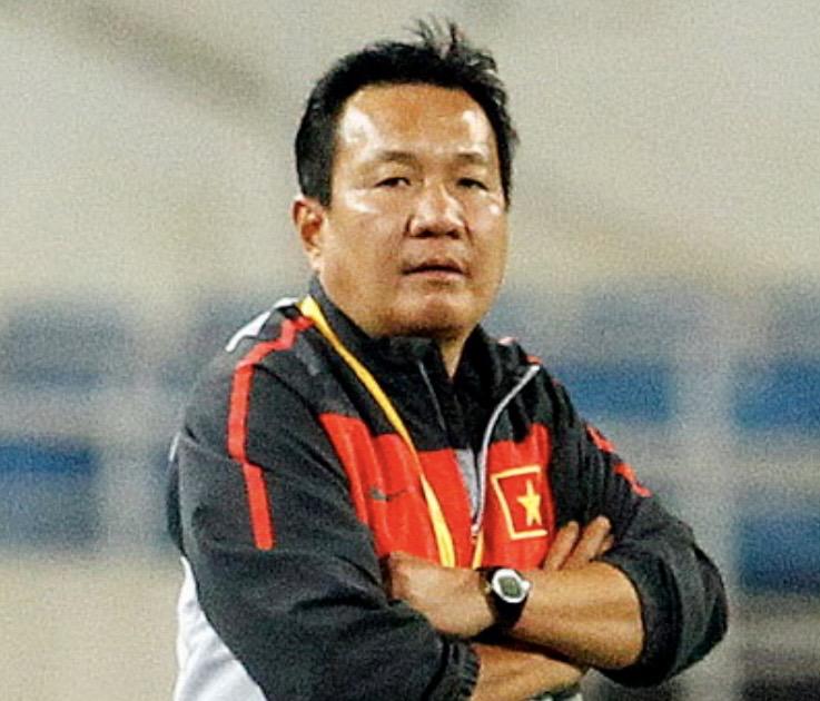 Đã tìm được người thay thế HLV Mai Đức Chung: Tân HLV đội tuyển nữ Việt Nam Hoàng Văn Phúc- Ảnh 1.