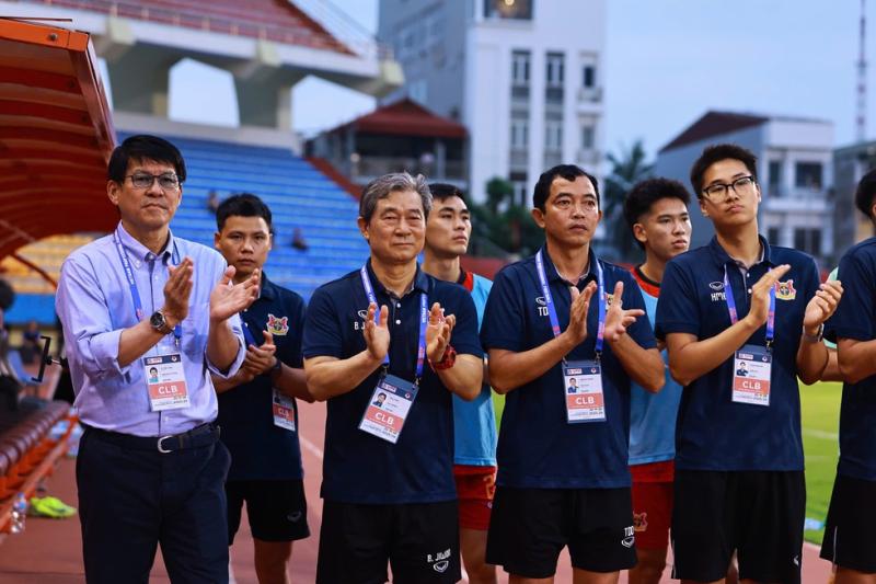 Sao trẻ Việt kiều ghi bàn mãn nhãn ngày ‘tướng’ Hàn ra mắt, CLB Ninh Bình thắng dễ PVF-CAND - Ảnh 1.
