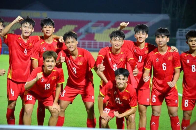 Đấu đối thủ cực mạnh ở châu Á, U.17 Việt Nam cần cải thiện những gì?- Ảnh 1.