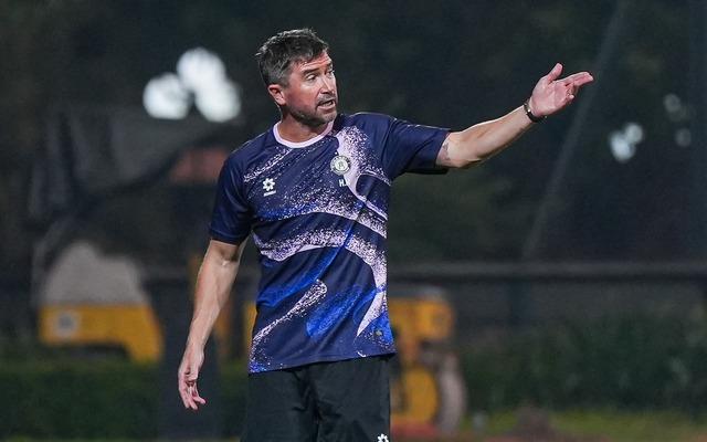Đấu trí kinh điển giữa HLV Kewell và trợ lý cũ ông Park Hang-seo: Cực đáng xem- Ảnh 1.
