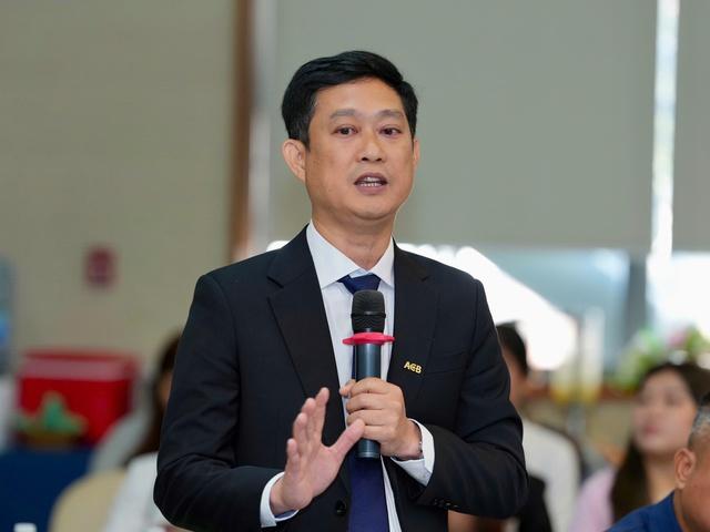 Ngân hàng khẳng định vẫn ưu tiên cho người dân vay mua nhà, nhất là người trẻ- Ảnh 1.