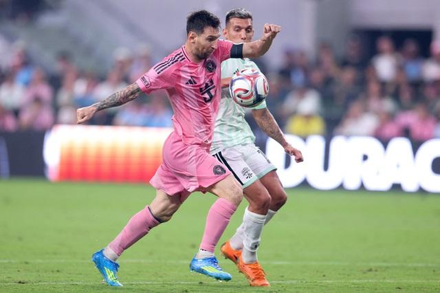 David Beckham quyết định bất ngờ về HLV Inter Miami, giúp Messi không bị phân tâm trước World Cup- Ảnh 1.
