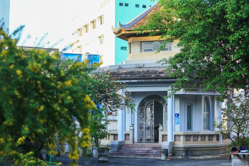 Mộ cổ bát giác ở TP.HCM, dấu tích gia tộc giàu thứ 3 Sài Gòn xưa- Ảnh 1.