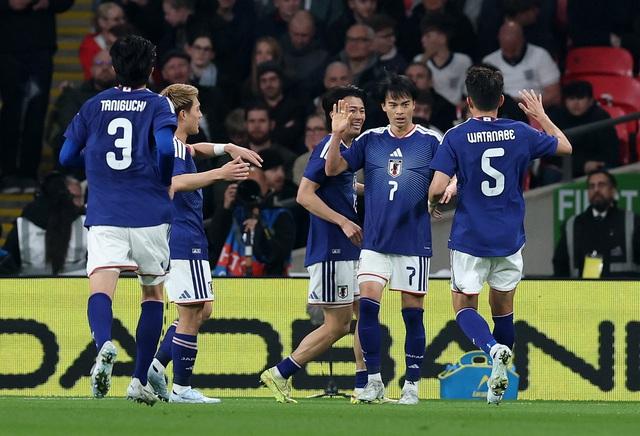 Các đội tuyển châu Á biến động lớn trước World Cup, cựu HLV đội Nam Định bị sa thải- Ảnh 2.