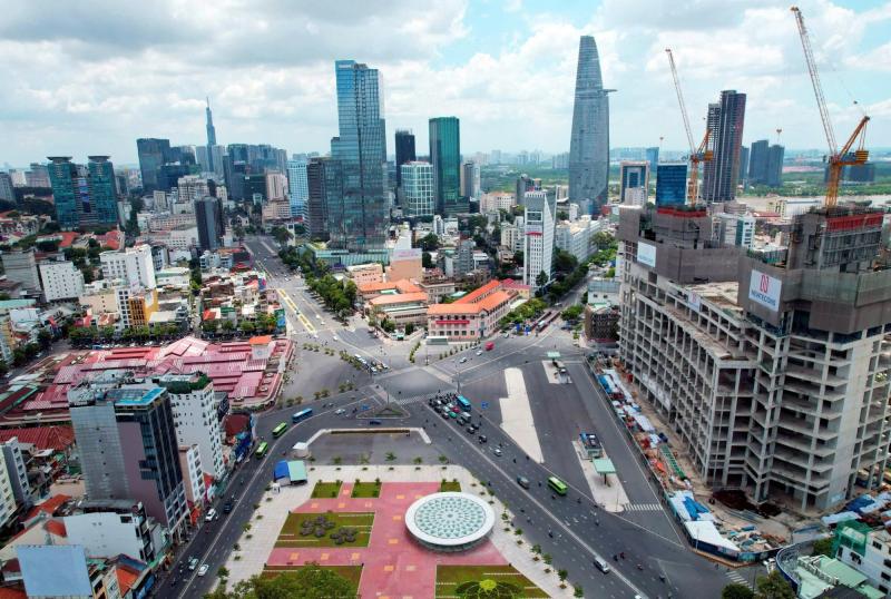 Nóng tín dụng bất động sản- Ảnh 1.