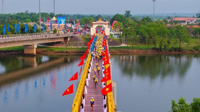 Ấn tượng hành trình Vì hòa bình trên 'đất lửa'- Ảnh 7.