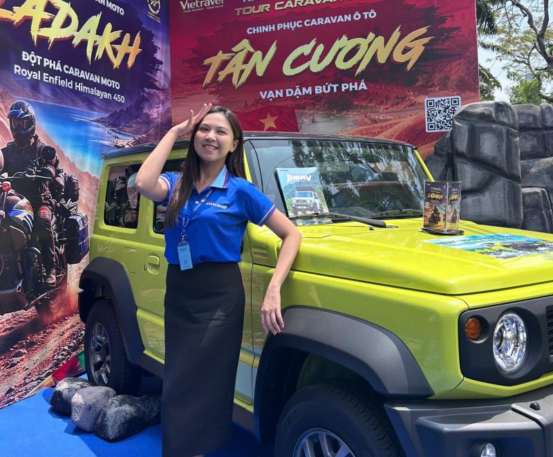Lễ 30.4 - 1.5 đi đâu chơi?: Khám phá thành phố từ trên cao, lái xe caravan đến Lào... - Ảnh 2.