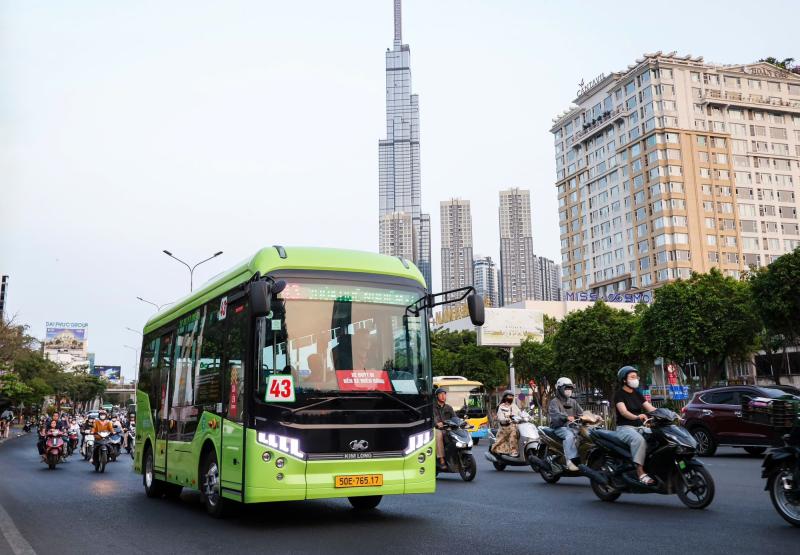 TP.HCM tăng trưởng 2 con số bằng tư duy mới, cách làm mới- Ảnh 4.