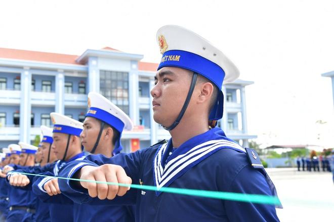 Thao trường của những người lính trẻ Vùng 2 Hải quân- Ảnh 8.