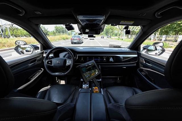 Kỷ nguyên robotaxi bùng nổ - Ảnh 2.