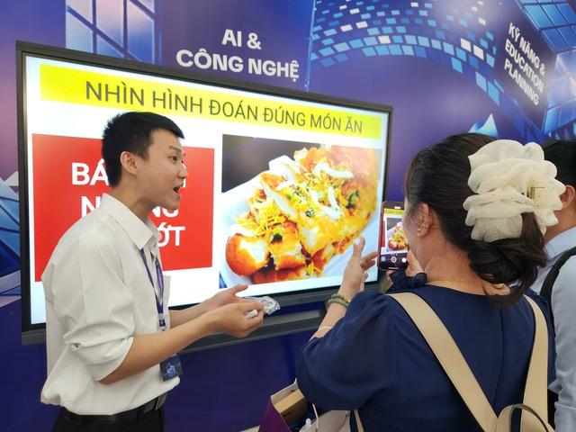 Sở GD-ĐT TP.HCM: Giáo dục phải thực chất vì học sinh, không 'sính' bằng cấp- Ảnh 3.