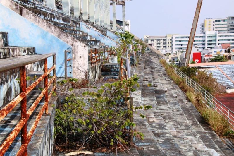Cận ‘chảo lửa’ sân Chi Lăng hot nhất một thời ở Đà Nẵng trước giờ 'xoá sổ' - Ảnh 20.