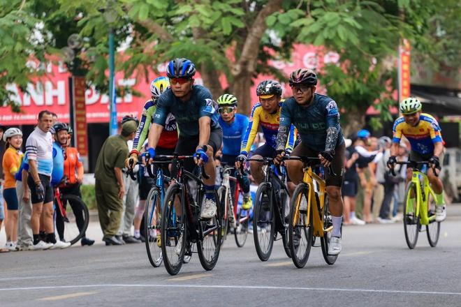 Hơn 260 cua rơ tranh tài tại Thành cổ Quảng Trị, lan tỏa thông điệp hòa bình- Ảnh 15.