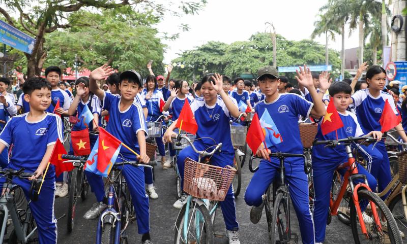 Hơn 260 cua rơ tranh tài tại Thành cổ Quảng Trị, lan tỏa thông điệp hòa bình- Ảnh 11.
