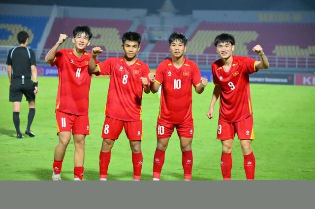 Báo khu vực khen U.17 Việt Nam bản lĩnh thắng Úc, dự đoán màn tái đấu Malaysia cực hay - Ảnh 1.