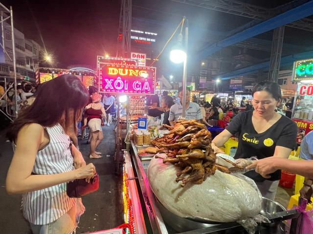 Phố ẩm thực Diên Hồng - Quà của phố trên cao nguyên- Ảnh 7.