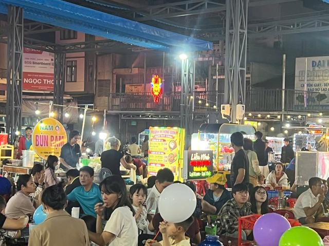 Phố ẩm thực Diên Hồng - Quà của phố trên cao nguyên- Ảnh 9.