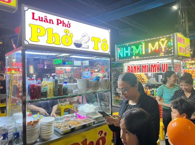 Phố ẩm thực Diên Hồng - Quà của phố trên cao nguyên- Ảnh 8.
