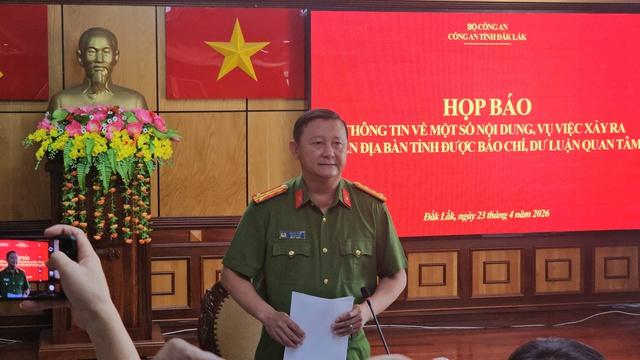 Vụ nam sinh lớp 12 tử vong ở Đắk Lắk: Khởi tố cán bộ CSGT  - Ảnh 1.