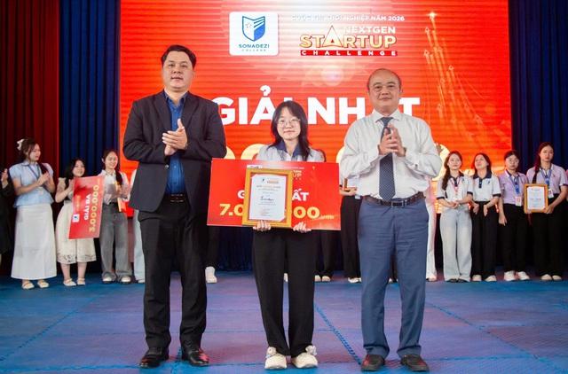 Ý tưởng giày tháo rời đạt giải nhất cuộc thi khởi nghiệp- Ảnh 1.
