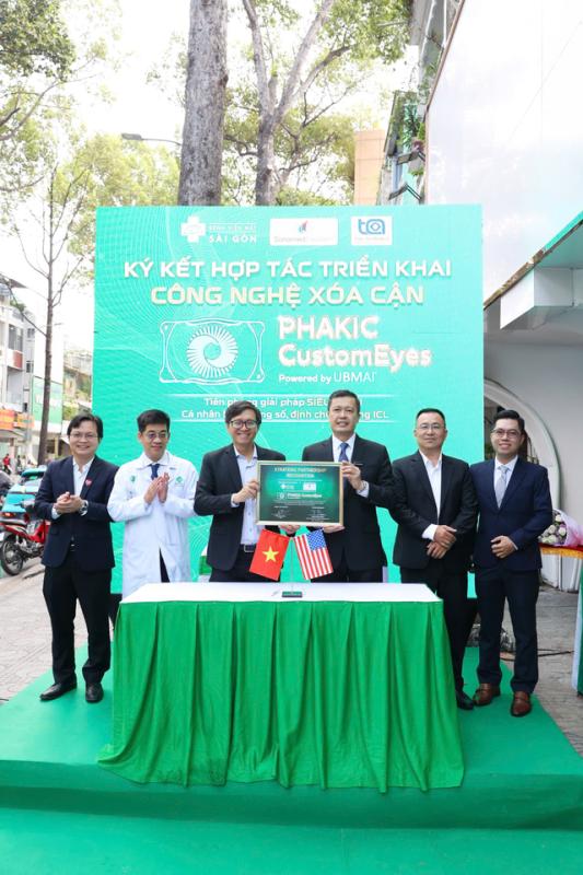 Ra mắt công nghệ xóa cận PHAKIC CustomEyes™ sử dụng siêu âm AI thông minh - Ảnh 1.
