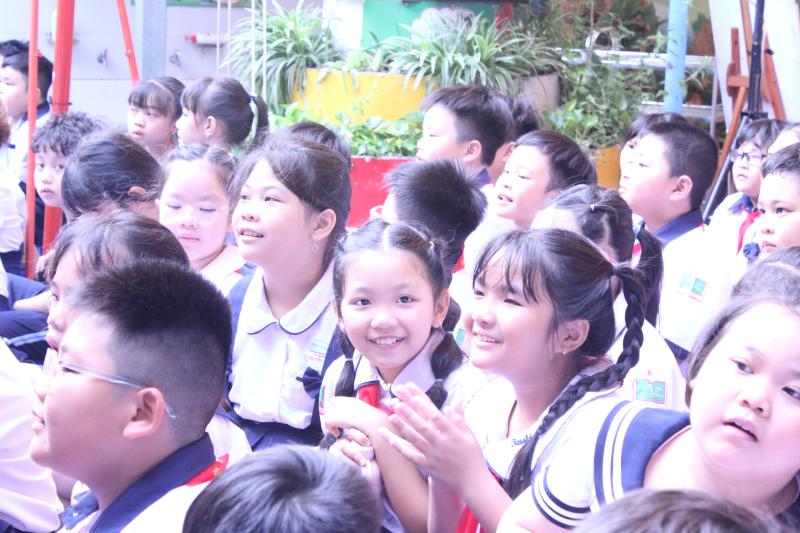 Đạo diễn 97 tuổi Xuân Phượng rưng rưng kể lại lần gặp Bác Hồ ở Việt Bắc - Ảnh 3.