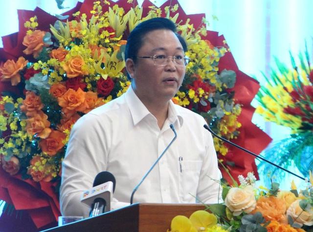 'AI tăng trưởng theo cấp số mũ nhưng các sở ngành vẫn còn đá qua đá lại' - Ảnh 2.