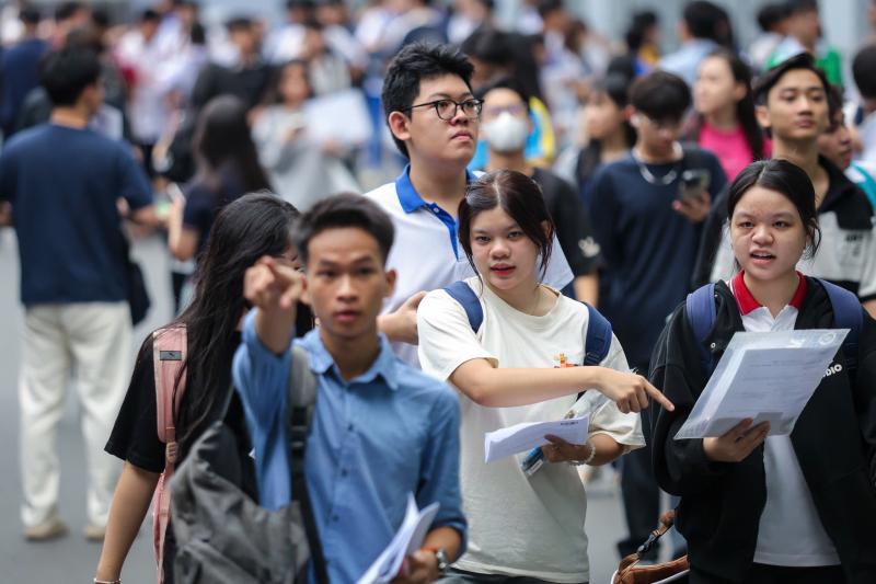 Đánh giá năng lực: 63% thí sinh thi lại cải thiện điểm số, đề thi ra sao? - Ảnh 1.
