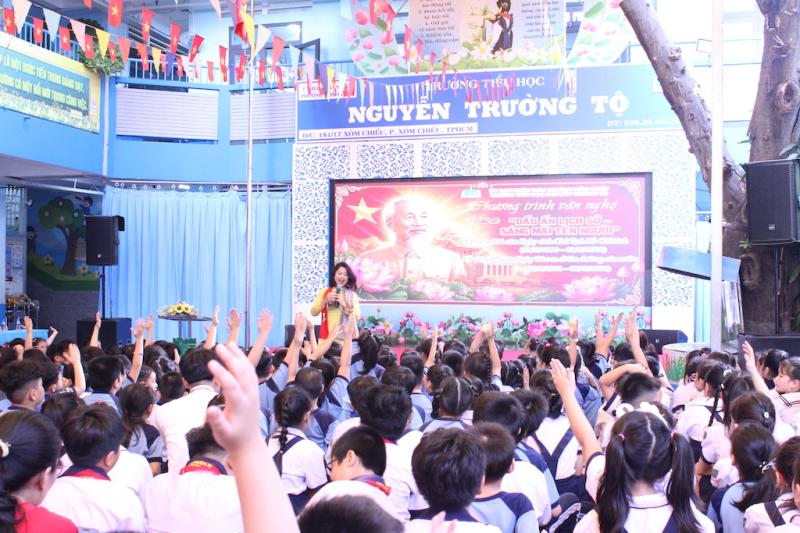 Đạo diễn 97 tuổi Xuân Phượng rưng rưng kể lại lần gặp Bác Hồ ở Việt Bắc - Ảnh 11.