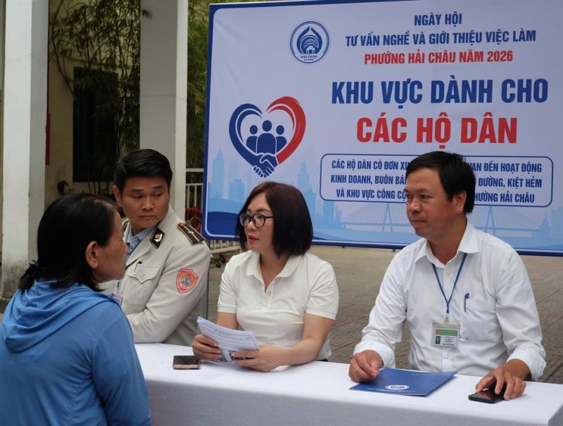 Đà Nẵng: Hướng nghiệp từ sớm, mở sinh kế mới cho lao động sau 'dẹp' vỉa hè- Ảnh 6.