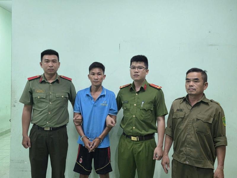 Công an mời làm việc người đàn ông bạo hành con riêng của 'vợ hờ' ở TP.HCM- Ảnh 1.