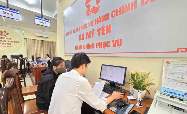 Thủ tục gọn, dân lợi: Số hóa từ cơ sở giúp dân 'đến xã là xong'- Ảnh 3.