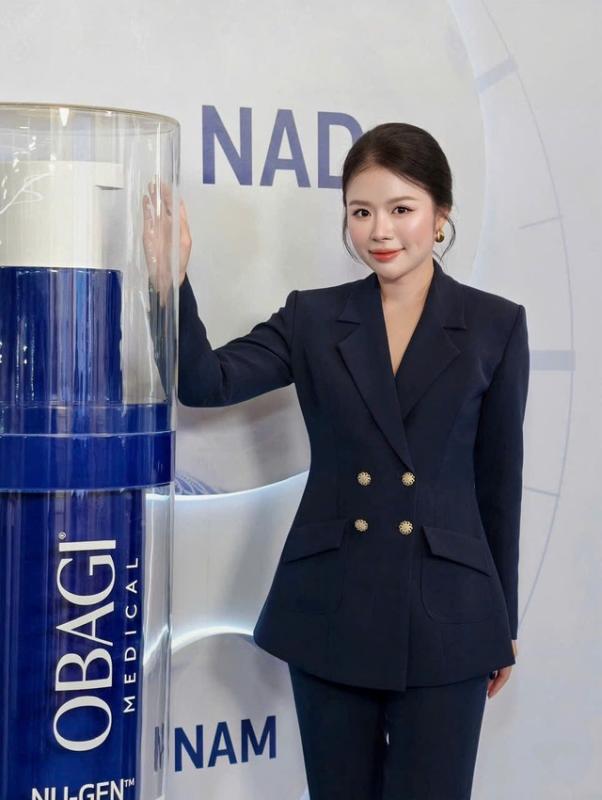 BS Văn Thị Thùy Trang: Tâm huyết gói trọn trong sứ mệnh làm đẹp chuẩn y khoa - Ảnh 3.