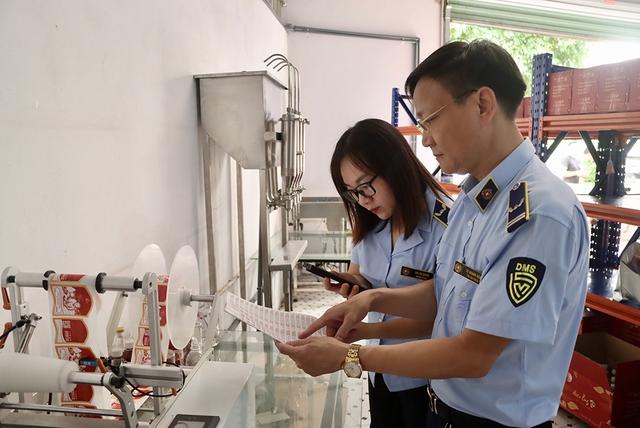 Mạnh tay truy quét hàng nhái, giả- Ảnh 3.