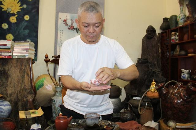 Tuyệt kỹ hàn gắn gốm bằng vàng ròng - Ảnh 4.