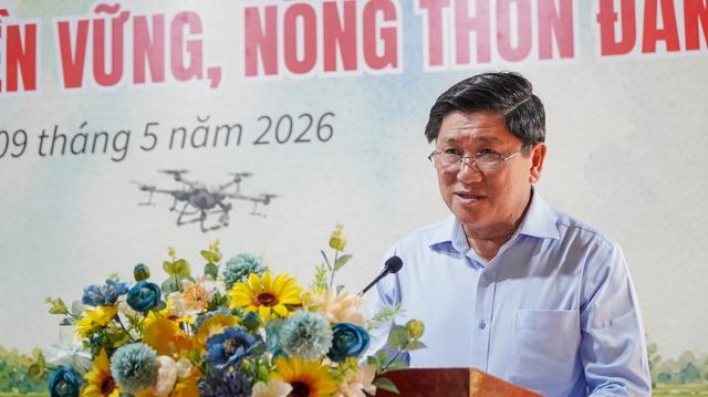 Khi người trẻ rời quê, nông thôn sẽ khó thành nơi đáng sống   - Ảnh 1.