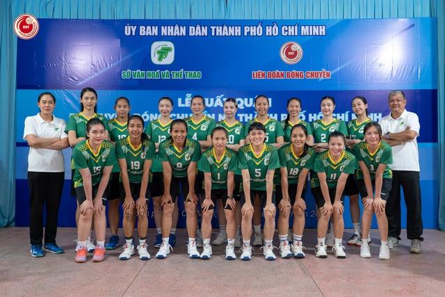 Đồng đội cũ của Trần Thị Thanh Thúy làm thủ quân đội bóng chuyền nữ TP.HCM- Ảnh 2.
