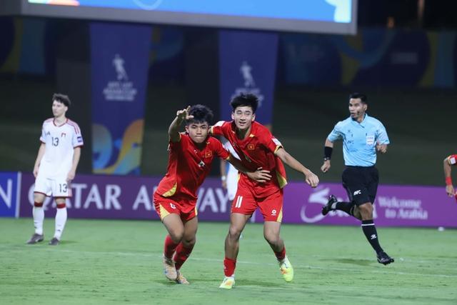 U.17 Việt Nam sẽ chơi hay hơn nữa trước người Úc: Viết tiếp kỳ tích- Ảnh 1.