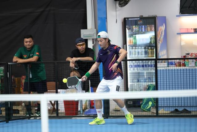 Hào hứng tranh tài giải pickleball ZonZon Cúp Thiên Nhiên 2026: Ca sĩ Minh Quân vô địch- Ảnh 1.